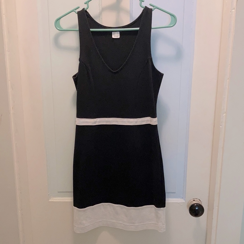 Black & white summer dress